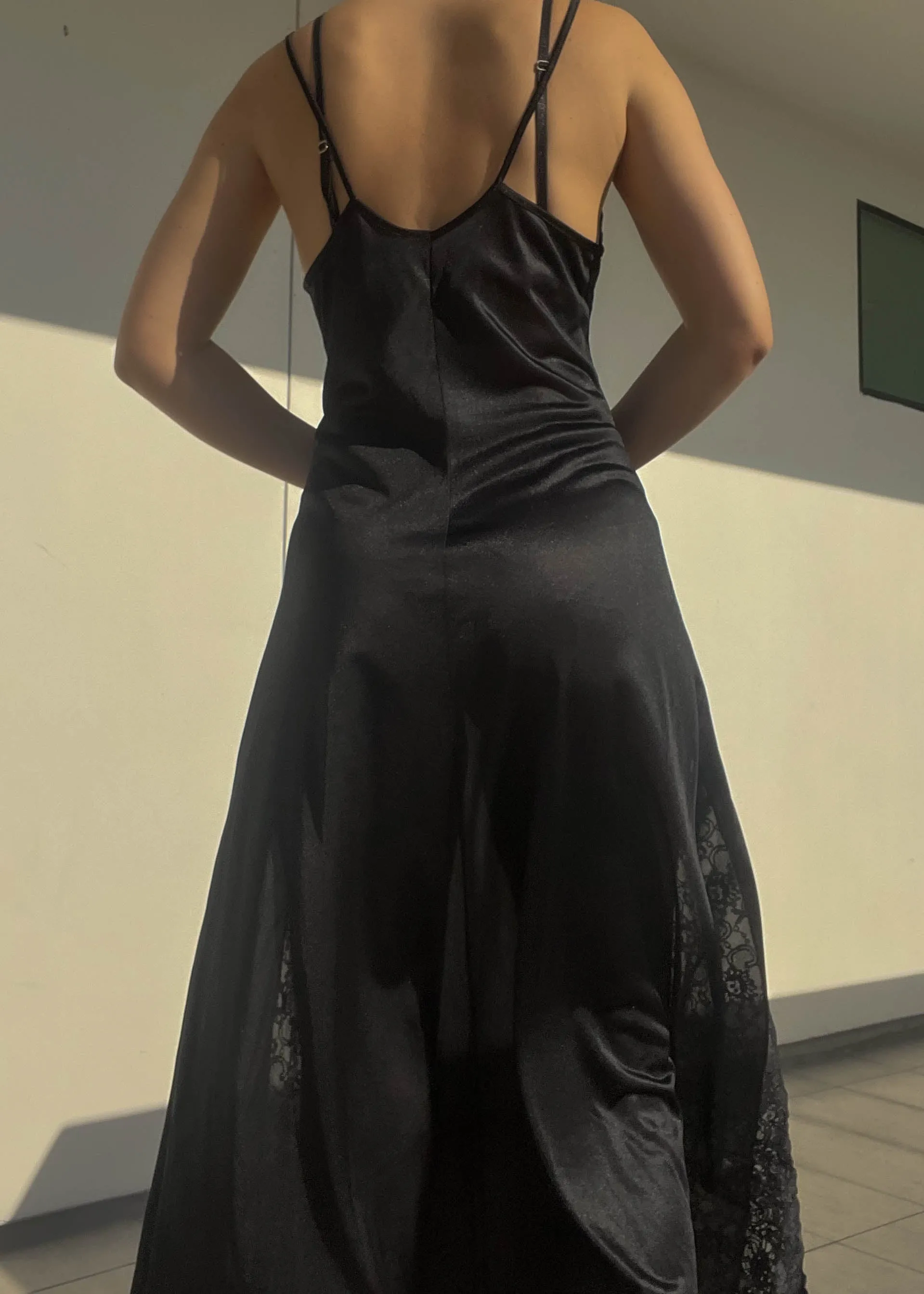 80's Black Silky   Lace Maxi (M)