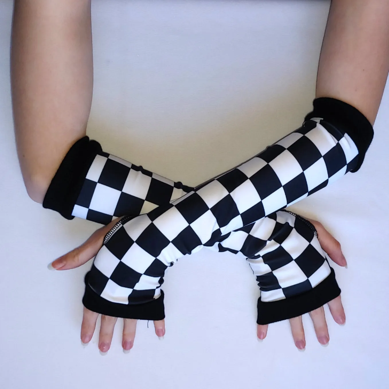 Checkered Arm Warmers Gloves Kids Adults