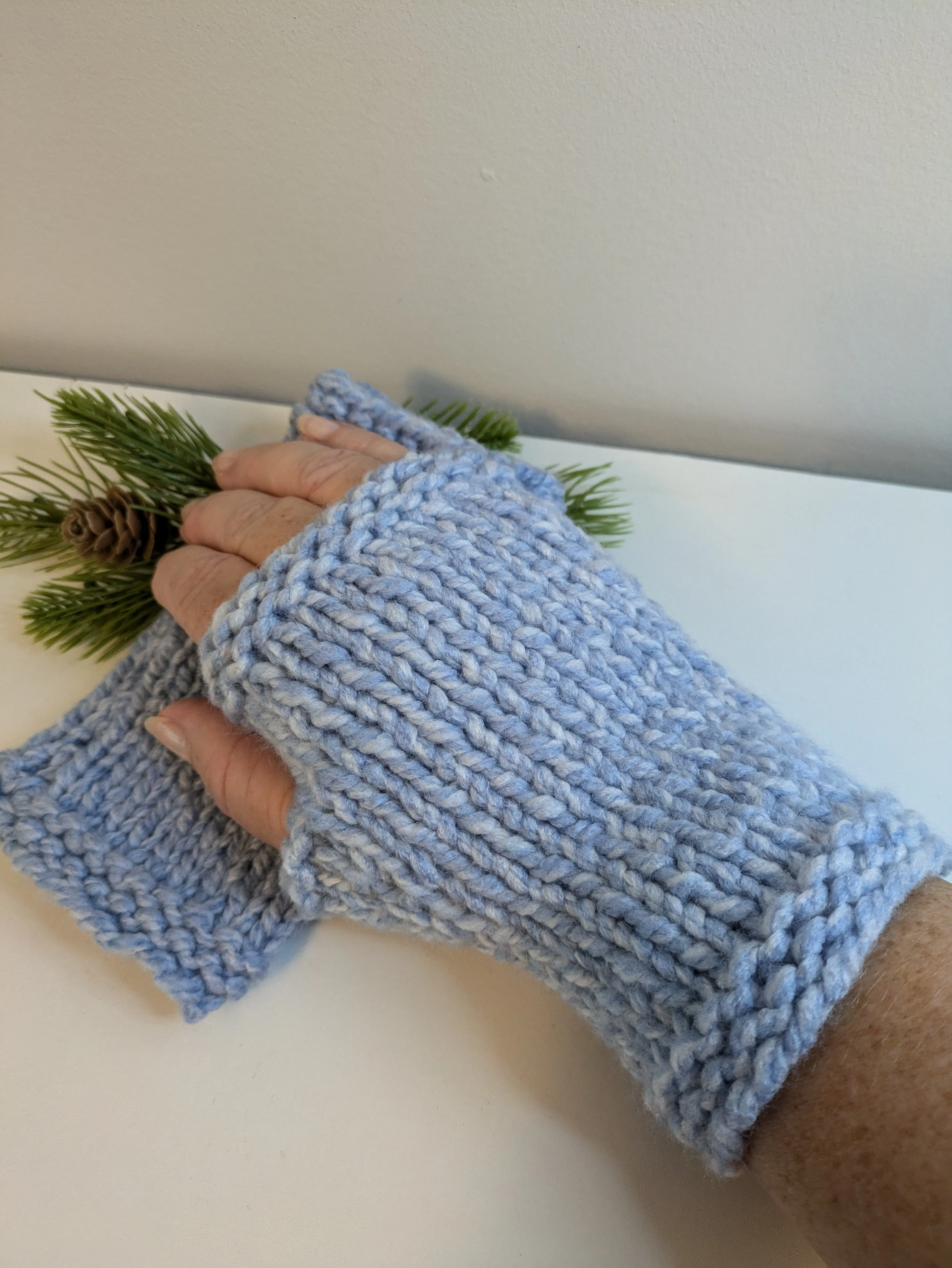 Fingerless Gloves - China Blue Heather - size (7")