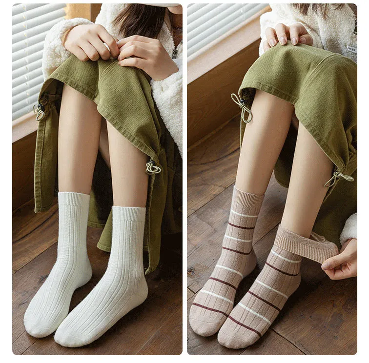 Gohobi Japanese Striped Medium Tube Socks