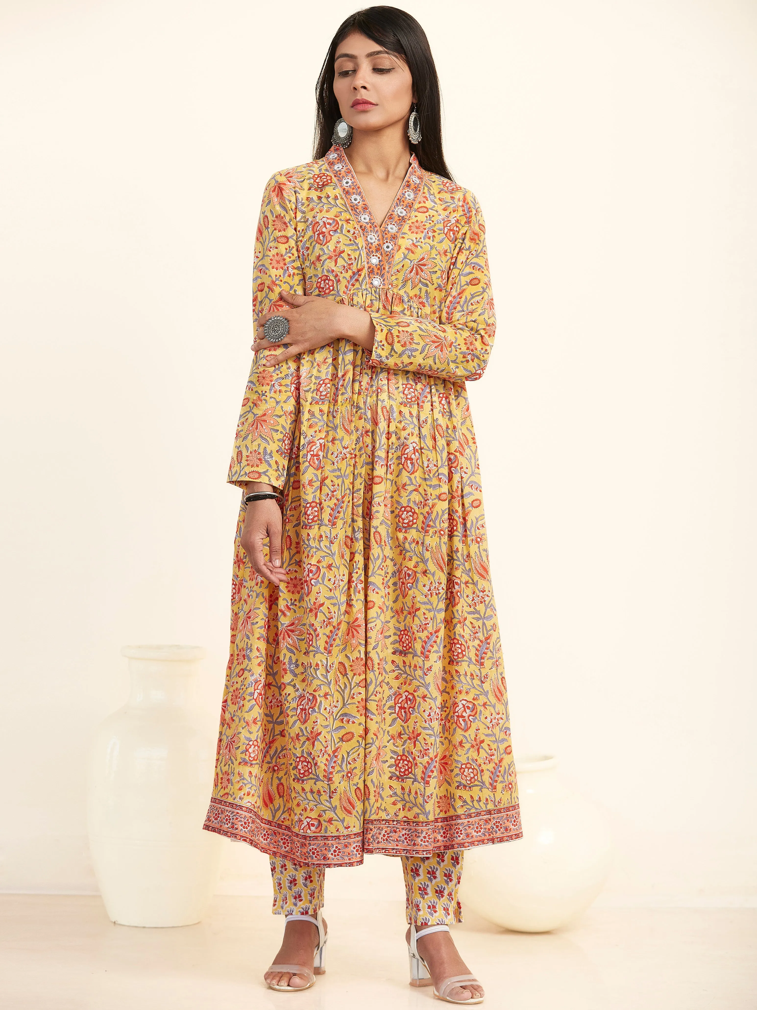 Jashn Riya Flared Kurta