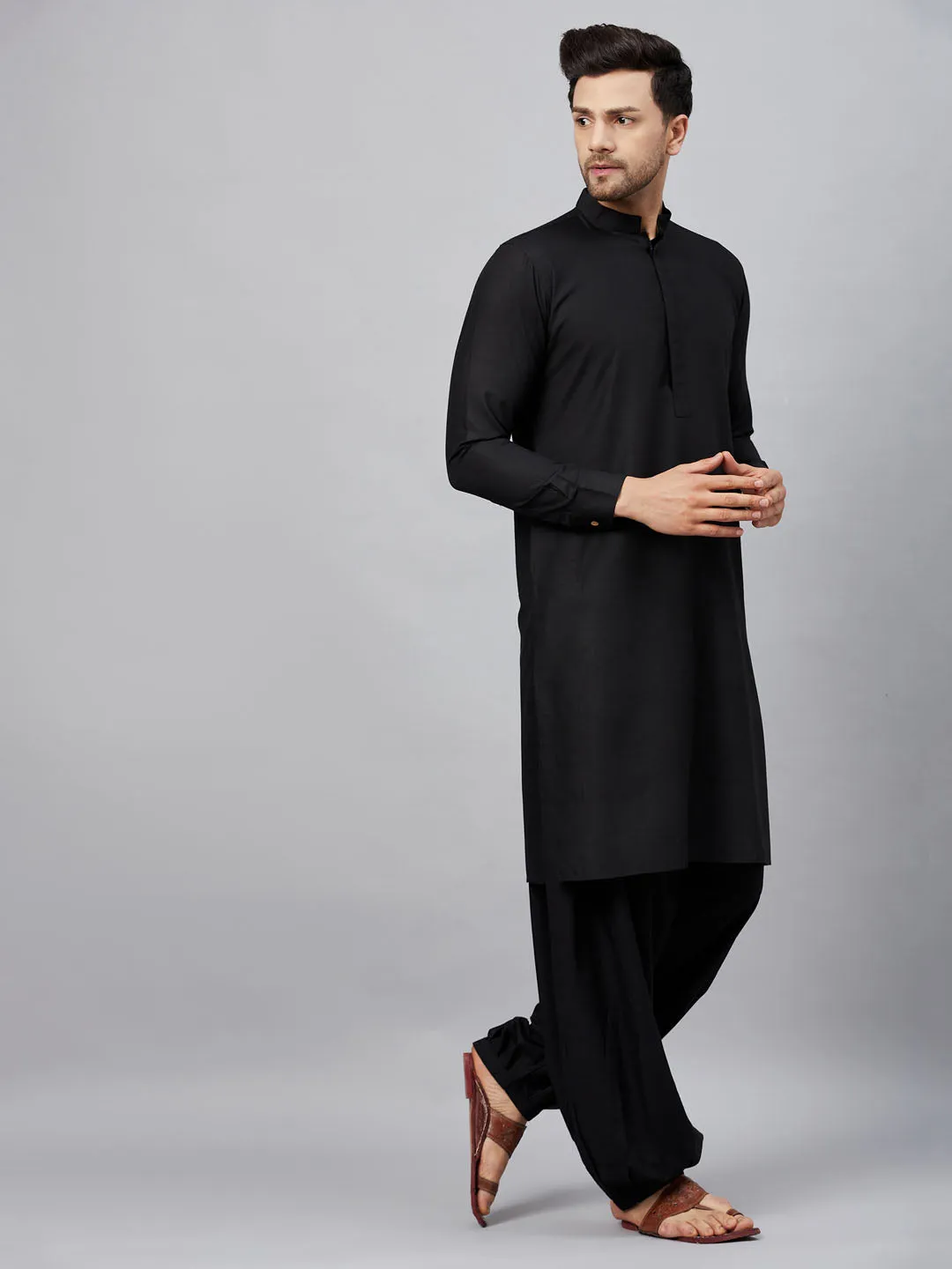 Jashvi Men's Black Cotton Blend Kurta and Patiala Set