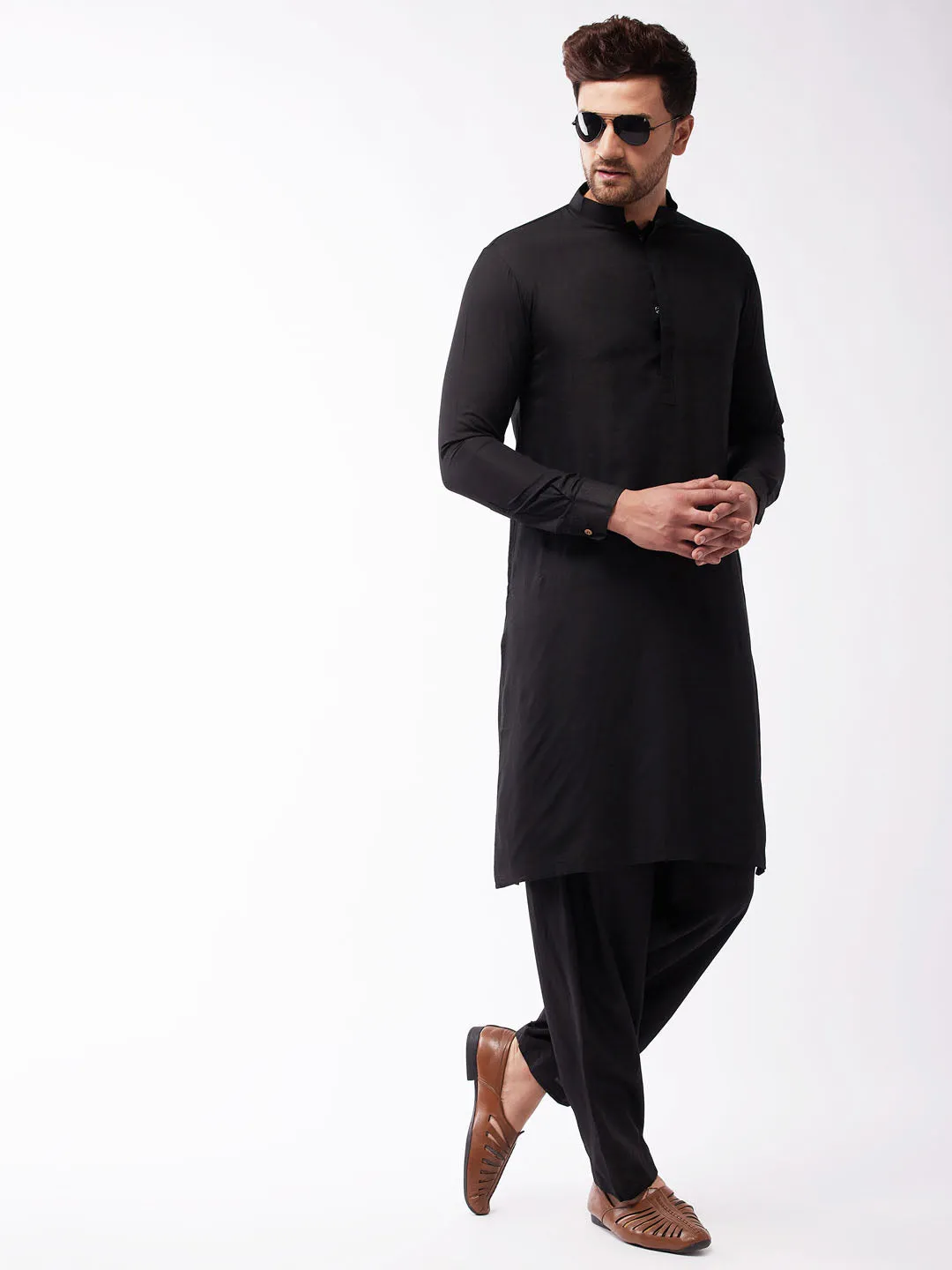 Jashvi Men's Black Cotton Blend Kurta and Pyjama Set