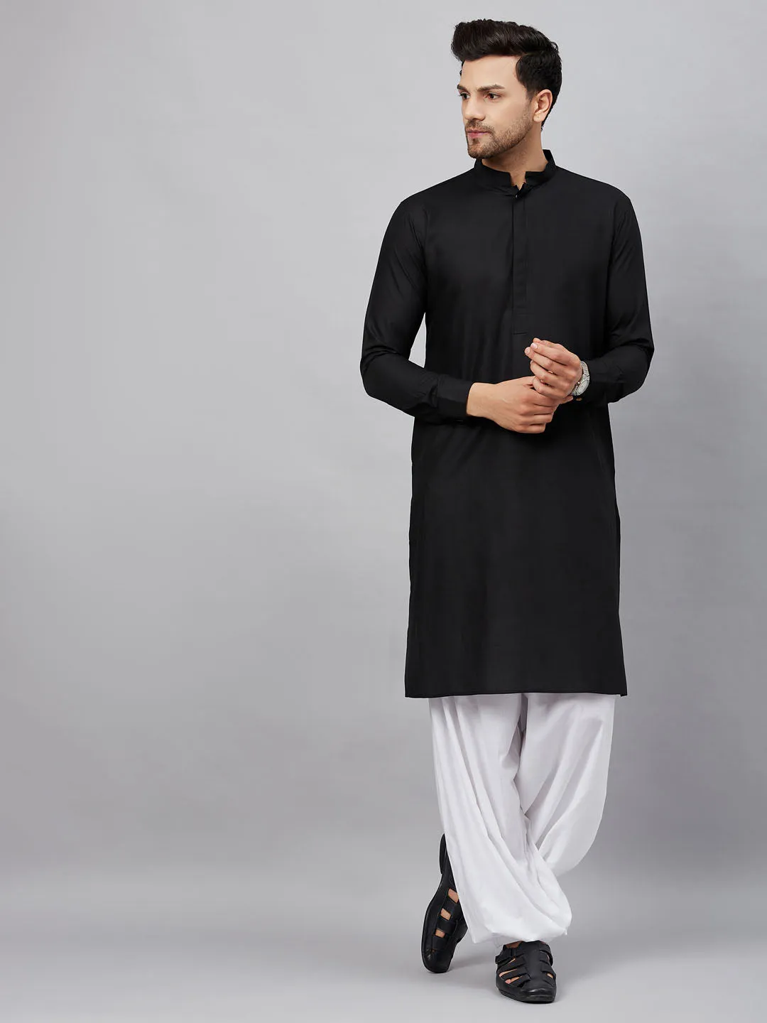 Jashvi Men's Black Cotton Blend Kurta and White Patiala Set