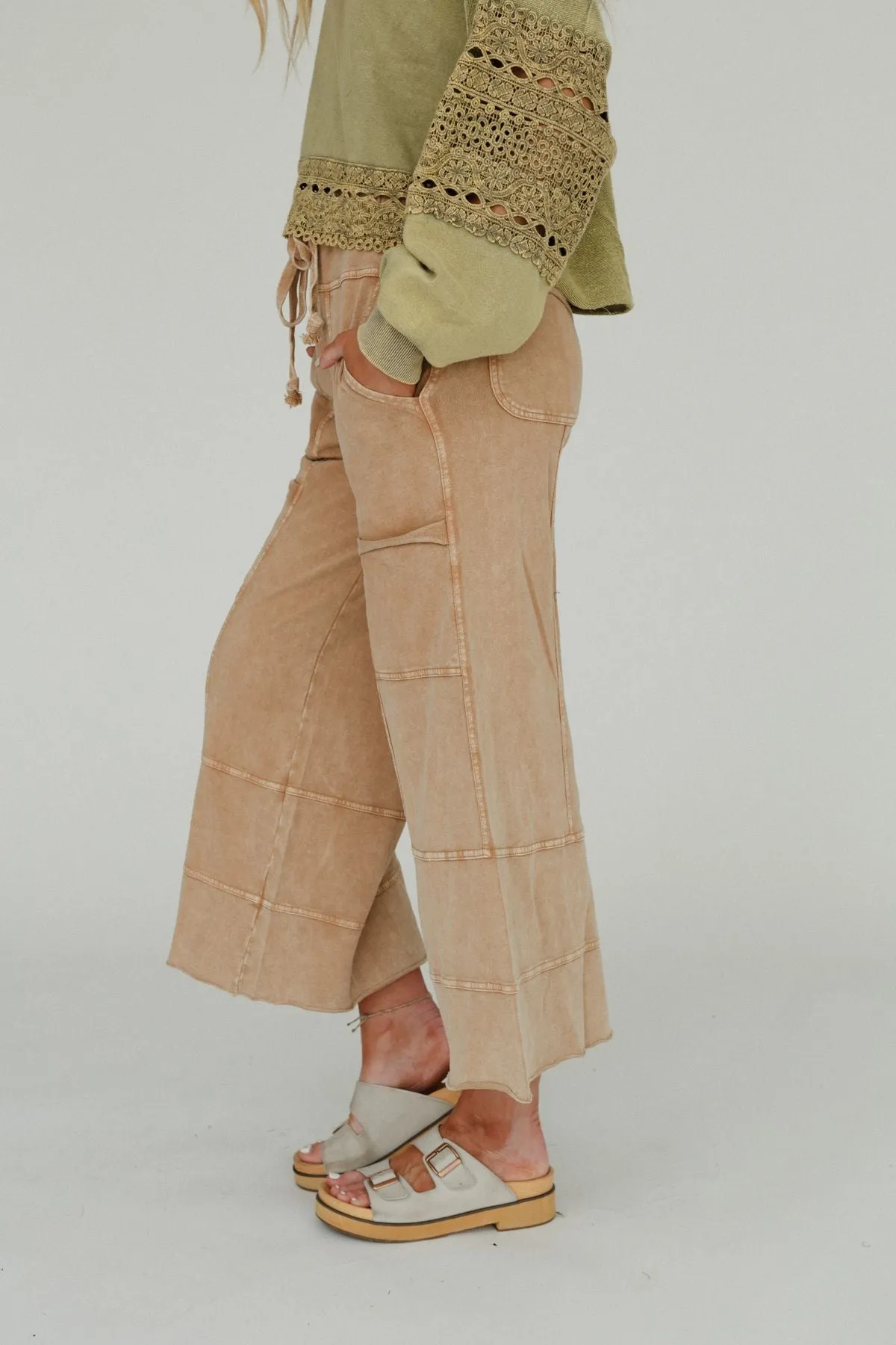 Lucky One Wide Leg Pant - Camel