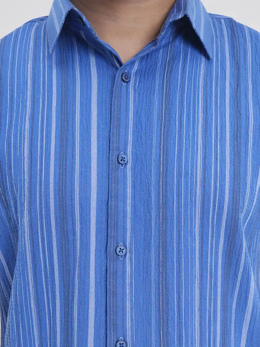 Men's Short Sleeve Casual Shirt in Admiral Blue Stripe