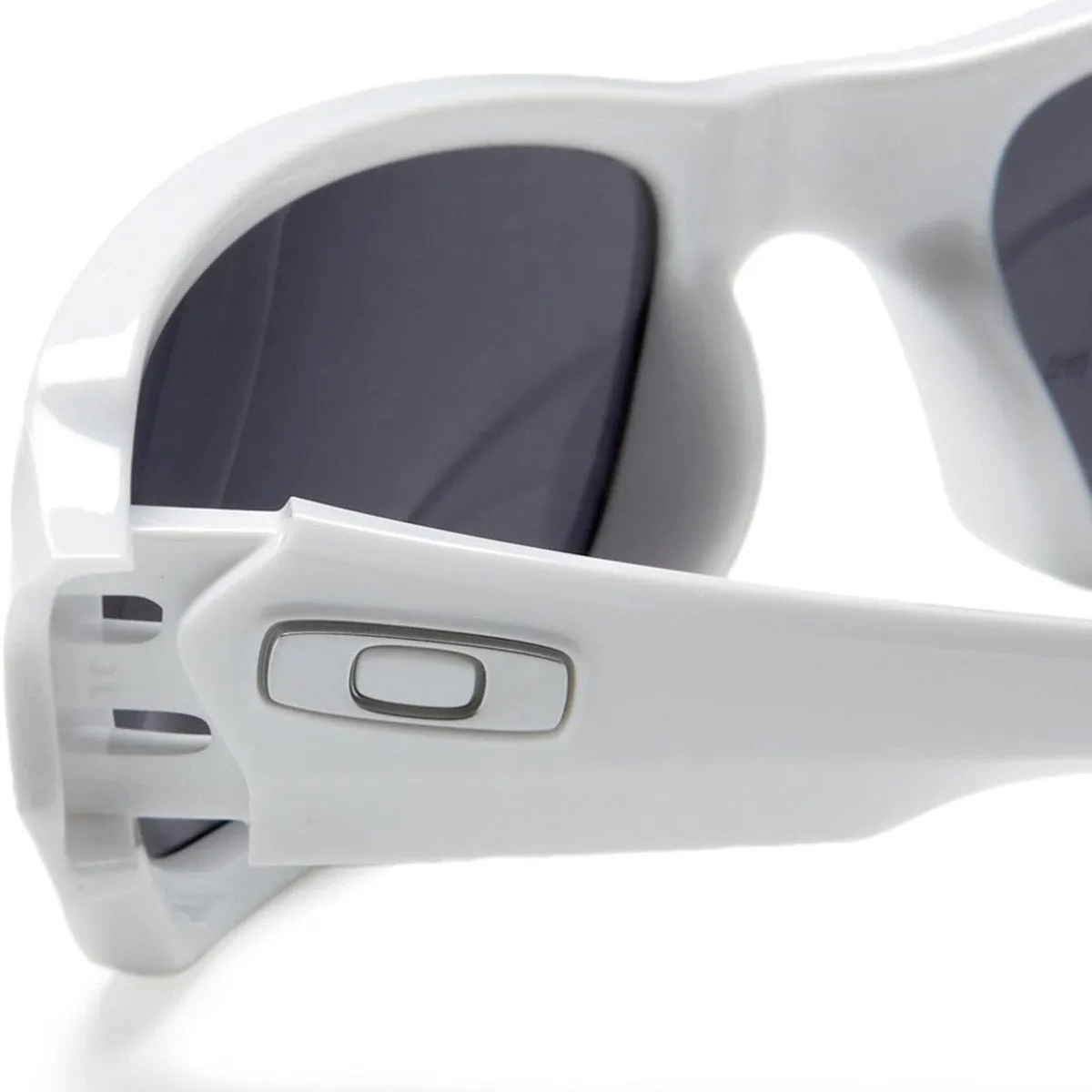 Oakley® OO9079