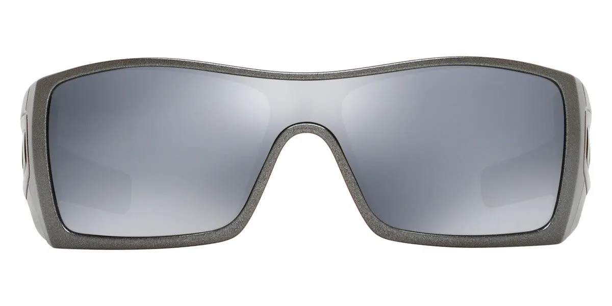 Oakley® OO9101 Batwolf