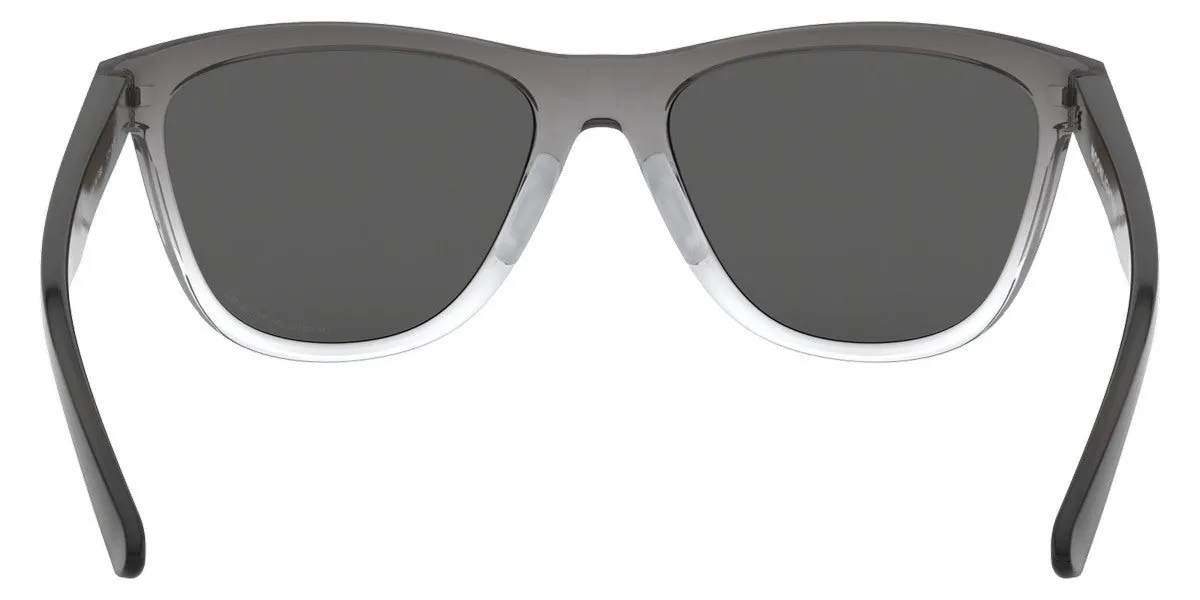 Oakley® OO9320