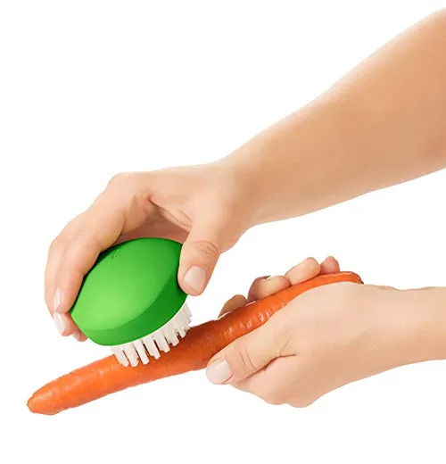 "Flexible Vegetable Brush"