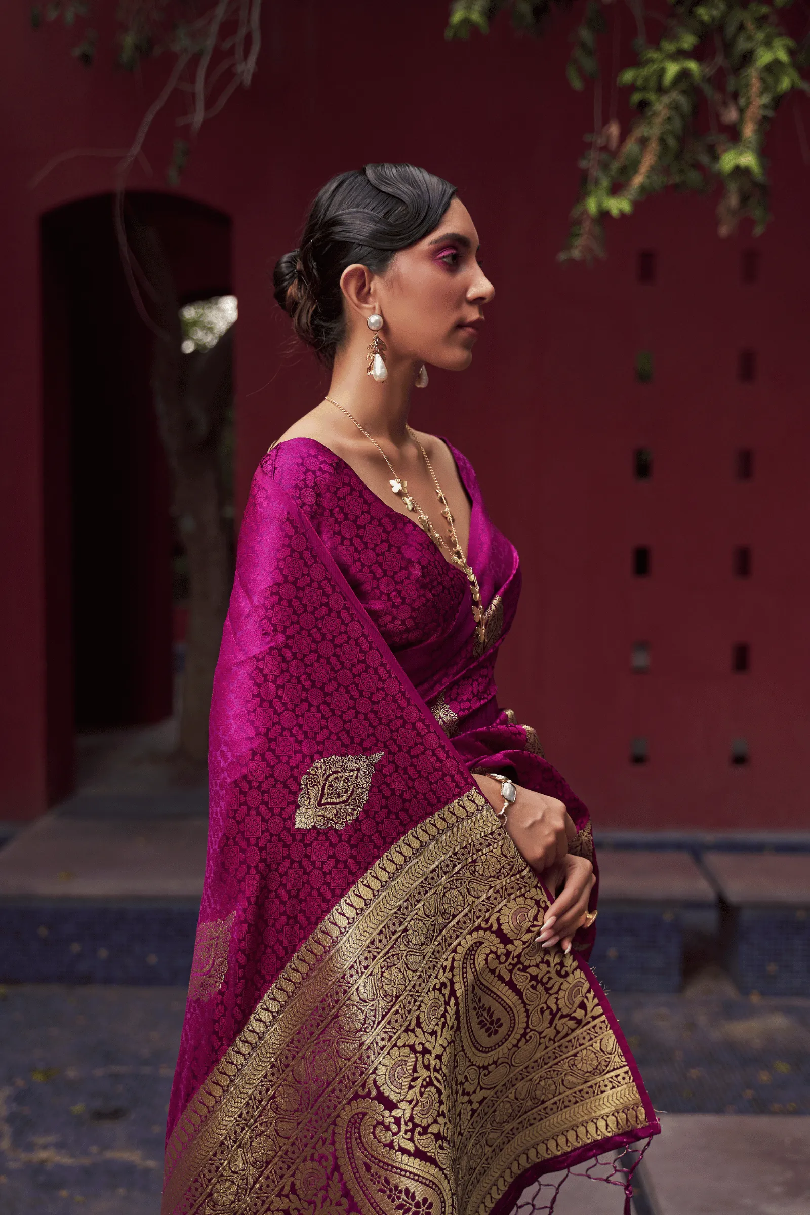 Ready to Wear Borderless Shaded Silk Saree