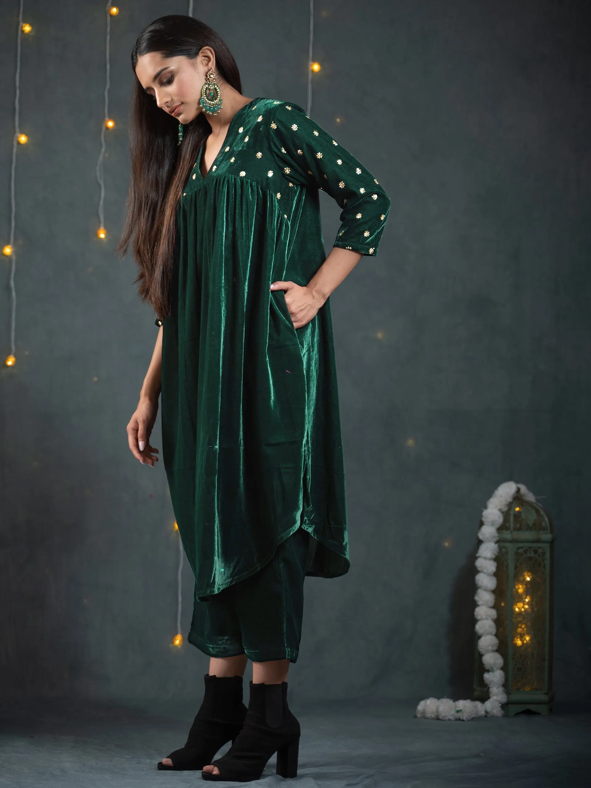 SET Green Velvet with Sequined Sleeves & Yoke