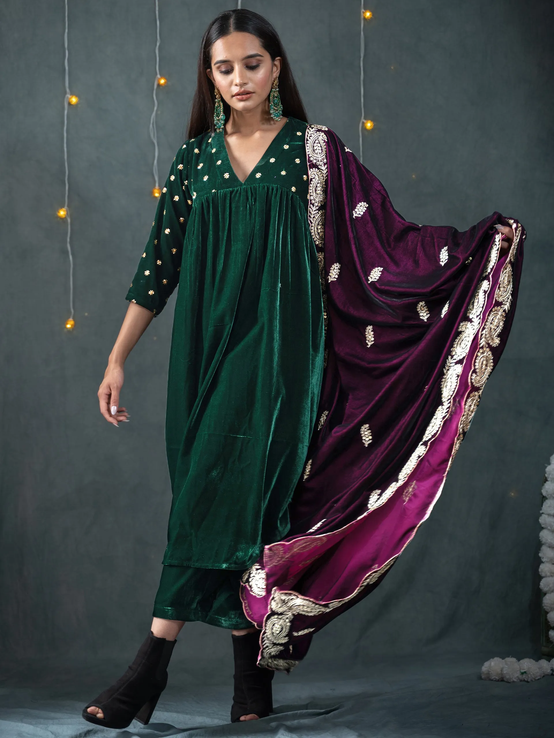 SET Green Velvet with Sequined Sleeves & Yoke