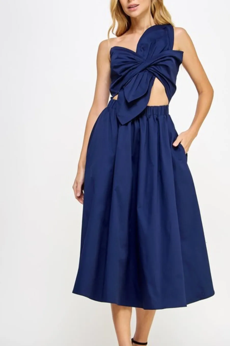 Tayshia Knotted Twist Dress