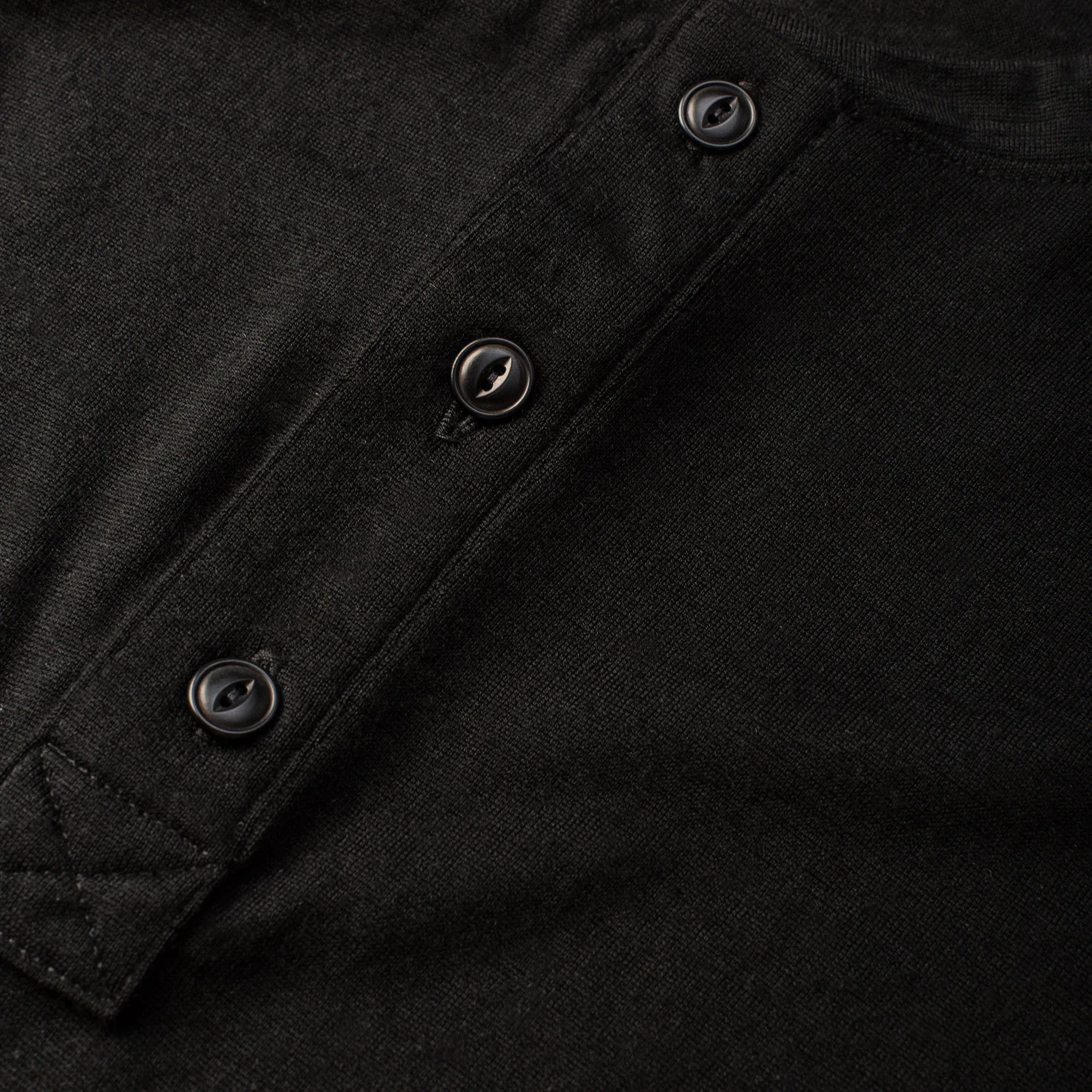 The Short Sleeve Henley in Black Merino