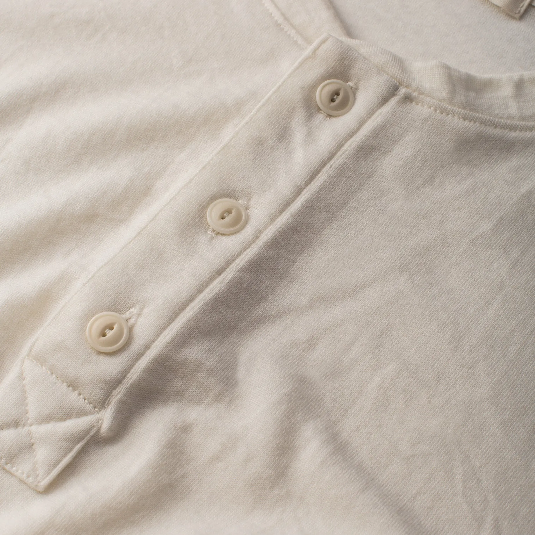 The Short Sleeve Henley in Natural Merino