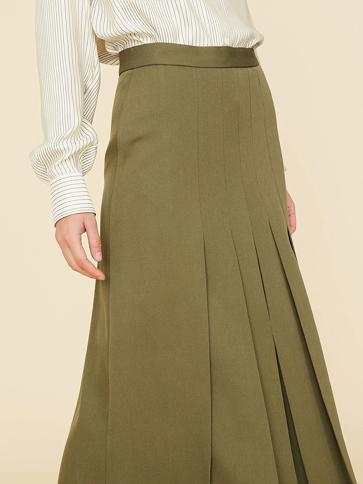 The Verena Skirt in Green