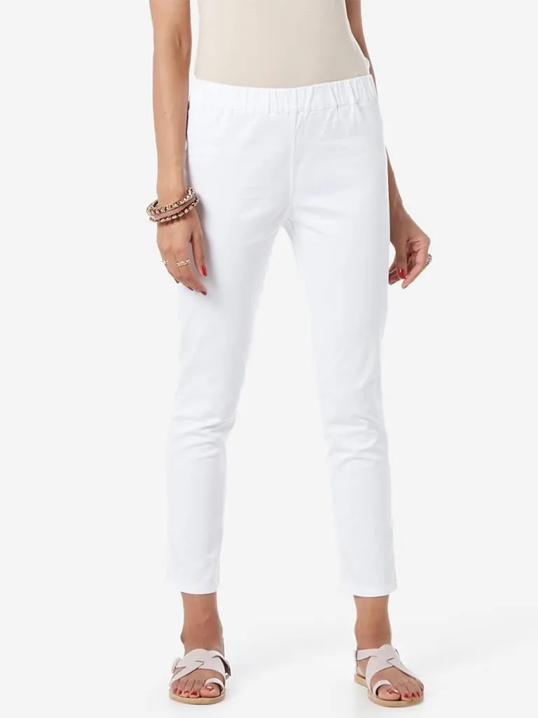 Utsa White Ethnic Pants